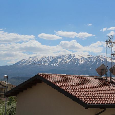 La Nuova Dimora B&B LʼAquila Exteriör bild
