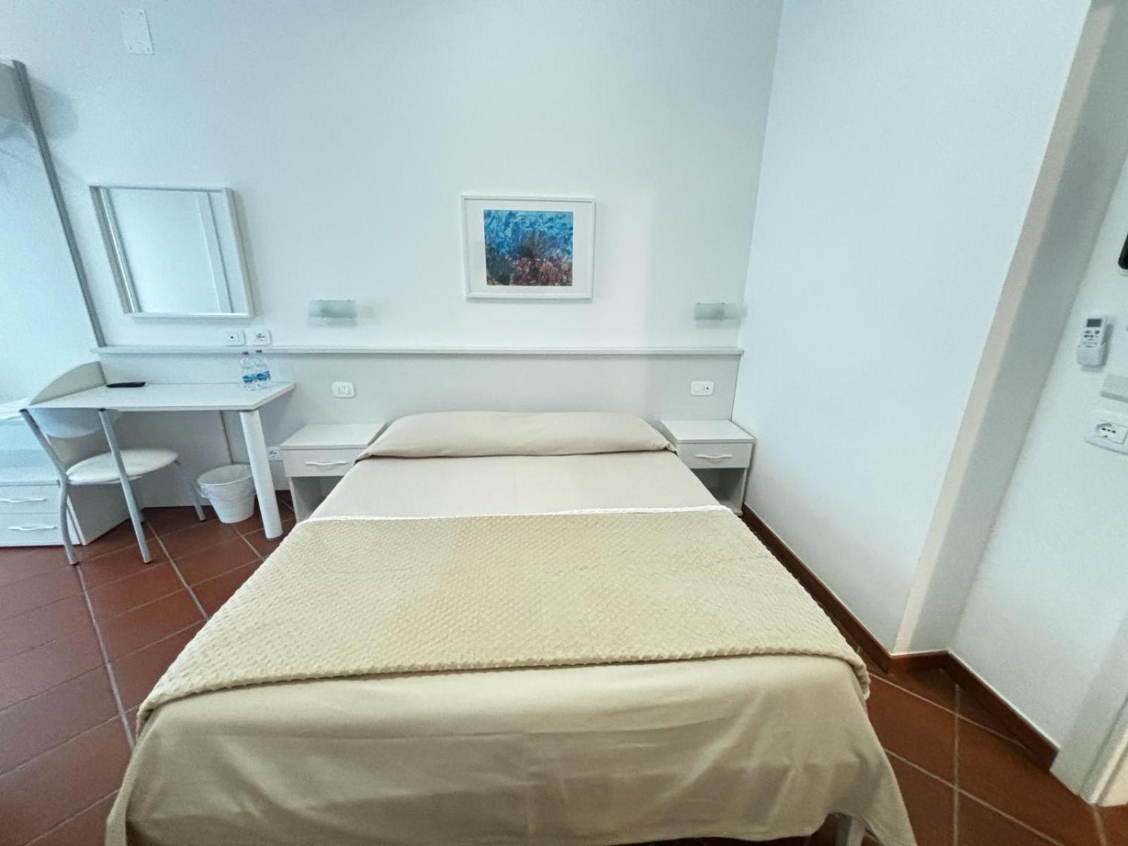 La Nuova Dimora B&B LʼAquila Exteriör bild